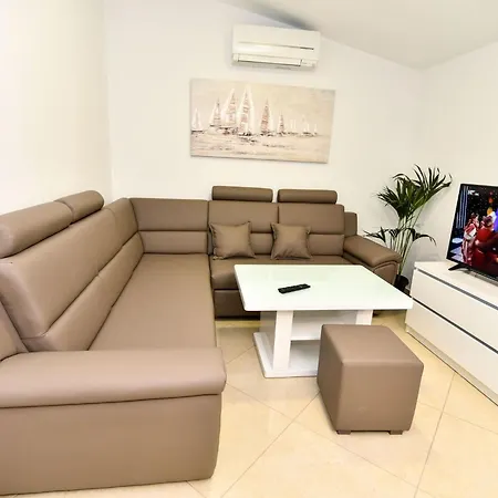 Appartement Sana 2 By Interhome